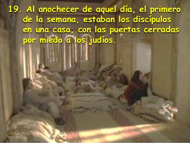 Resultado de imagen para Al anochecer de aquel día, el primero de la semana, estaban los discípulos en una casa