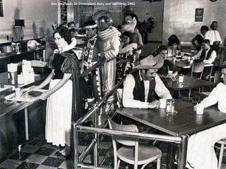 Des employés de Disneyland dans une cafétéria, 1961
 
