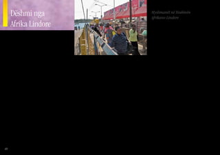 Dëshmi nga                                                                                                                        Myslimanët në Krahinën
                                                                                                                                       Afrikano-Lindore
     Afrika Lindore                                                                                                                    Vendi          Popullsia Total   Popullsia
                                                                                                                                                      (Milionë)         Myslimane


     Z    ejnuba është një vajzë afër të tridhjetave e cila                                                                             Burundi       9.5               780,000
          është e martuar dhe ka dy fëmijë. Ajo u rrit                                                                                 Komoros        0.75              725,000
     në Afrikën Lindore, në një zonë ku Myslimanët                                                                                     Xhibuti        0.73              750,000
     jetojnë në një komunitet të afërt pa pasur shumë
                                                                                                                                       Eritrea        5.6               2,300,000
     kontakte me jo-Myslimanë. Kur e mbaroi shkollën
     e mesme, ajo erdhi në kryeqytet për të ndihmuar             Perëndisë për ndihmë, për herë të parë në emër të Jezusit. Pas        Etiopia        85.2              28,100,000
     në shtëpinë e xhaxhait të saj. Ngaqë xhaxhai i saj          një momenti, autobusi vazhdoi udhëtimin e tij. Kjo përvojë i          Kena           39.0              3,900,000
     nuk e mbështeste dot financiarisht për të vazhduar          bëri përshtypje të thella asaj.                                       Madagaskar i   20.65             1,440,000
     më tej studimet, ajo ishte e lumtur ta pranonte                Në kryeqytet ajo vazhdoi të mësonte për Mesian, gjë që             Malaui         15                1,920,000
     një mundësi për të bërë studime në kompjuter në             përfundimisht e shpuri në një ballafaqim dekurajues me të
     shtëpinë e një familjeje emigrantësh Kristianë.                                                                                   Mayotte        0.21              200,000
                                                                 afërmit të saj, kur ajo nuk e pranoi një martesë me mblesëri.
     Ndërsa po i njihte më mirë këta njerëz, Zejnuba u           I dukej sikur jeta po i merrte fund. Atë e shqetësonin shumë          Mauritus       1.3               220,000
     befasua kur e kuptoi se këta besimtarë në Mesian            pyetje: “Çfarë do të më ndodhë mua? A do të martohem                  Mozambik       21.6              3,980,000
     ishin miqësorë dhe e pranuan atë, krejt ndryshe nga         ndonjëherë me një burrë?” Miqtë e saj Kristianë e inkurajuan          Reunion        0.80              20,000
     sa kishte pritur ajo. Ata luteshin përpara vakteve dhe      që t’i besonte Jezusit i cili kishte një plan të mirë për të. Ajo u
     kishin një stil jete pozitiv. Në muajt në vijim, ajo nisi                                                                         Ruandan        10.7              420,000
                                                                 përgjigj pozitivisht dhe i besoi Mesias. Stili i jetës dhe lutjet e
     të studionte për besimin e këtyre besimtarëve.              miqve të saj besimtarë e bindën që ta ndiqte Jezusin, ndonëse         Seyshelles     0.10              1,000
        Kur familja e saj u bënë të vetëdijshëm për inte-        kjo u shoqërua me mohimin e familjes së saj. Për një farë kohe,       Somalia        9.8               9,700,000
     resimin e saj të ri te Mesia, ata e morën në shtëpinë       ajo pati dyshime për vendimin që kishte marrë, ndonjëherë             Tanzania       41                14,350,000
     e tyre dhe u përpoqën t’ia forconin besimin e saj           vazhdonte të bënte lutje Islamike natën. Pas një viti, Zejnuba u
                                                                                                                                       Uganda         32.3              3,870,000
     Islamik. Zejnuba iu iku nga shtëpia dhe u kthye             pagëzua. Kjo solli një ndryshim të rëndësishëm pasi, vetëm pas
     sërish në kryeqytet, megjithëse autobusi iu bllokua         pagëzimit të saj, ajo e kuptoi me të vërtetë ungjillin. Më në fund,   Zambia         11.8              1,790,000
     dhe tani ajo kishte frikë se do t’i duhej të qëndronte      ajo e kuptoi se çfarë kishte bërë Jezusi për të. Sot Zejnuba ka një   Zimbabve       11.4              130,000
     në shtëpi. Në këtë situatë të dëshpëruar, ajo iu lut        bashkëshort besimtar dhe ata që të dy i shërbejnë Zotit.

40
 