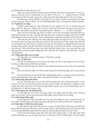 13
các thành phần hóa học cấu tạo ra nó”.
Ngày nay ta gọi Albumin là protein, hay chất đạm, bao gồm các nguyên tố C, H, O, N, 
ngoài ra còn các yếu tố vi lượng như: Fe, Zn, Mg, Ca, Na, K v…v… Eugels còn nói: “Ở đâu 
có sự sống là ở đó có protein, ngược lại ở đâu có protein chưa phân giải là ở đó có sự sống”.
Cho đến nay, ta mới chỉ biết có trái đất là có sự sống và người ta đang tìm xem trong 
vũ trụ có nơi nào khác có chất C, H, O, N để khẳng định ở đó có sự sống như chúng ta không.
4.2. Nguồn gốc sự sống:
Chúng ta quan niệm sự sống xuất hiện do các nguyên tố C, H, O, N phản ứng với 
nhau, dưới tác dụng của những yếu tố vật lý trong bầu khí quyển bao quanh địa cầu như: 
phóng điện, các tia bức xạ mặt trời, áp suất khí quyển, nhiệt độ v…v…, đã tạo ra chất đạm.
Năm 1953, hai nhà khoa học Mỹ là S.Miller và H.Urey cho phóng một dòng điện cực 
mạnh giữa hai điện cực đặt ở hai đầu một ống thủy tinh, trong đó có những chất khí mà thành 
phần giống như khí quyển trái đất. Sau khi phóng điện, trong ống xuất hiện một số chất đạm.
Theo nhà bác học Oparine, thì trong hàng triệu năm, các nguyên tố C, H, O, N trong 
khí quyển, dưới tác dụng của nhiều yếu tố vật lý, đã kết hợp lại với nhau thành một chất thô 
sơ, mà Oparine gọi là Coacervat. Chất này tổ chức lại, thích nghi với những điều kiện của môi 
trường chung quanh, dần dần trở thành cơ thể đơn bào, sau đó tiến lên đa bào. Trong quá trình 
tiến hóa này, chất sống đã tạo được cho mình tính chất chuyển hóa, và tự sinh sản theo một 
phương thức, mà mãi cho đến những năm 60 của thế kỷ XX, người ta mới biết được và gọi là 
“mã di truyền”.
4.3. Những đặc điểm của sự sống:
Vật sống khác với vật không sống ở 4 đặc điểm sau đây:
4.3.1. Thay cũ, đổi mới:
Còn gọi là chuyển hóa, tức là liên tục thu nhập vật chất từ bên ngoài vào qua bộ máy 
tiêu hóa, và biến đổi vật chất theo hai hướng:
­ Biến vật chất thu nhập vào thành ra các thành phần cấu tạo của cơ thể, đó là quá trình 
đồng hóa.
­ Biến vật chất thu nhập vào thành năng lượng để cơ thể hoạt động, đó là quá trình dị 
hóa.
Hai quá trình này là hai mặt đối lặp, nhưng thống nhất của một quá trình chuyển hóa, 
chuyển hóa ngừng là cơ thể chết. Quá trình chuyển hóa diễn ra ở trong tế bào.
4.3.2. Khả năng chịu kích thích:
Là khả năng đáp ứng với các kích thích đa dạng của môi trường bên ngoài và bên 
trong cơ thể, như các kích thích vật lý, hóa học, tâm lý xã hội, ánh sáng làm co đồng tử, nước 
chanh làm chảy nước bọt, sợ hãi làm tim đập nhanh, mạnh; hay các kích thích thuộc các cơ 
chế thần kinh và thể dịch trong cơ thể …
4.3.3. Khả năng sinh sản giống mình:
Là khả năng tạo ra cơ thể mới giống mình, hoạt động sinh sản nằm trong “chương 
trình của sự sống”, do mã di truyền quyết định nhằm mục đích duy trì nòi giống.
4.3.4. Khả năng thích nghi:
Là khả năng thay đổi một phần cấu trúc, hay hoạt động của các cơ quan, bộ máy, để 
thích nghi với điều kiện môi trường sống thay đổi, đó là cơ sở để cơ thể tồn tại và phát triển.
4.4. Khái niệm về điều hòa chức năng:
Cơ thể sống là một chỉnh thể, mà các cơ quan, bộ máy đều có liên quan mật thiết với 
nhau, ảnh hưởng qua lại lẫn nhau, mỗi cơ quan trong cơ thể hoạt động theo một qui luật riêng 
của nó, nhưng đồng thời phải tuân theo một qui luật hoạt động chung của toàn cơ thể.
Trong  một  môi  trường  sống  luôn  luôn  thay  đổi  (ngoại  môi),  cơ  thể  phải  luôn  điều 
chỉnh hoạt động của các cơ quan, bộ máy và toàn bộ cơ thể, để thích nghi với môi trường 
 