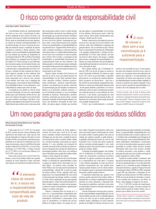 Estado de Direito n. 32 23 
Justiça e injustiça: conhecer e lembrar 
Lançamento Carolina MMaayyeerr SSppiinnaa ZZiimmmer 
O DIREITO COLETIVO 
DO TRABALHO 
EE OOSS RREEFFLLEEXXOOSS DDAA EEMMEENNDDAA 
CONSTITUCIONAL N. 45/2004 
ISBN: 9788573487688 
EDIÇÃO: 1 
EEDDIITTOORRAA:: LLIIVVRRAARRIIAA DDOO AADDVVOOGGAADDOO 
ANO DA EDIÇÃO: 2012 
AACCAABBAAMMEENNTTOO:: BBRROOCCHHUURRAA 
NNÚÚMMEERROO DDEE PPÁÁGGIINNAASS:: 222233 
FFOORRMMAATTOO:: 1166XX2233CCMM 
àà vveennddaa nnaass mmeellhhoorreess lliivvrraarriiaass 
Há um modo de se aprender a justiça? Como se 
ensina a justiça no risco agudo que implica e lembra 
sempre o transe para o antônimo na injustiça? 
Aristóteles enfatizava que a justiça não se 
ensina. Virtude ética por excelência, ela está 
incorporada na cultura e no costume e a expe-riência 
de cada dia reforça a sua existência que 
não se esgota na potência, mas na ação. 
O dia em que aprendi sobre a justiça tem marca no 
relógio. Foi maio. Céus azuis. Numa rua movimentada, 
que é lugar simbólico para apreender o que não se 
aprende. De viver na voz do relato e do movimento do 
corpo a experiência que é exemplo. Na rua, trombei 
com a Profa. Elza Maria Miranda Afonso numa manhã 
de sol ameno. Outono. E ela, já aposentada, me contou 
que estava se dedicando a alfabetização de adultos. No 
meio da conversa, veio a história da aluna que havia 
sido dispensada sem justa causa e não conseguia aceitar 
o sem justa causa. Queria saber a causa. A Profa. Elza 
apresentou à mulher que se alfabetizava a história de Só-crates. 
E fi losofi a estudada na letra e no esquema ganhou 
vida e ganhou vida também na narração da rua. 
Alunos de direito costumam não entender para 
que estudar Filosofi a do Direito. Mas Sócrates sempre 
aparece numa das aulas para dar sentido a essa neces-sidade 
de escavar o pensamento humano do ocidente e 
remetê-lo à ação. Não posso culpá-los por não conse-guir 
discernir as razões de saber como o pensamento se 
expressa, se não percebem como o pensamento amolda 
o gesto. Professora deles, depois de repetir mil vezes os 
esquemas da teoria e de gostar demais daquilo, foi num 
encontro na rua que aprendi sobre a justiça em Sócrates. 
Só pratica a injustiça quem não conhece. Padecê-la é 
melhor do que praticá-la. Com a aluna que aprendia 
a ler, também reaprendi ela não é necessário saber o 
porque da injustiça, quando se conhecem todas as faces 
do agir e não se encontra nelas a conduta que justifi que 
o ato. Sem justa causa. Sem que se pudesse imputar o 
desvio ao injustiçado. A memória dos dias pode ser 
escavada na leveza da consciência em que os fazeres 
transparecem sem assombros. Ela conhecia cada ação 
da relação sinalagmática dos fazeres na empresa e 
ela dormia em paz com eles. E, por isto, padecer a 
injustiça, como fruto do desconhecer, era apenas um 
ponto da vida a ser lembrado e carregado, mas que 
não comprometia a sua integridade. 
Na voz doce da professora, o Sócrates, como 
pessoa que estivesse na esquina mais próxima, 
reforçava a ideia de que ainda que não se possa 
ensinar a justiça, pode-se extrair da historicidade 
dela o vínculo com a vida que espalha a vivência da 
justiça como substrato das relações humanas. 
Chesterton, com sua vocação ao mais fi no trato 
da palavra, expõe sua ideia sobre o ser da justiça na 
mesma linha da narrativa mágica do cotidiano. A 
justiça é “o primeiro sentido humano, que é o crítico 
de todas as instituições; uma intolerância abstrata, 
virgem e totalmente virtuosa pela história que termina 
errado; a recusa do intelecto em aceitar a perspectiva 
de tudo estar de cabeça para baixo” (AHLQUIST, 
Dale. The universe according to G.K. Chesterton: a 
dictionary of the mad, mundane and methaphysical, 
Mineola, NY: Dover, 2011, p. 64). 
A história de cabeça para baixo integrará para 
sempre o mundo da vida e o tempo diferido da 
injustiça. Ela compõe o cenário da história do que 
virá, um pano de fundo para o a seguir. Não importa 
seja a moça que não saber ler. Não importa seja a 
moça que sabe ler. O ato está gravado e, ainda que 
a dor vaze, há o irreparável que se constroi da im-possibilidade 
de voltar o tempo de ser tudo de novo. 
Porque não há como mesclar o início dos contos: 
Eram duas vezes, uma e outra... As cicatrizes da 
vez única, daquela vez, vão contar a história. Vão 
reproduzi-la como a continuação do passado no 
presente a que se refere Olivier Abel: 
“O tempo do irreparável não será esse tempo 
latente, imóvel, em que tudo está lá, as mais velhas 
cicatrizes sempre prontas a voltar a abrir como no 
primeiro dia? Pensamos esquecer, mas estávamos 
amnésicos, de tal forma profundo fora o traumatismo. 
Assim, enquanto não se rompeu com o esquecimento, 
com a lei do silêncio, do recalcamento das queixas 
e das cóleras, o passado esquecido está sempre 
presente, repete-se e reproduzir-se-á ainda. O horror 
não acabou por estar “esquecido”, prosseguirá infi ni-tamente 
enquanto uma palavra não tiver rompido o 
esquecimento e aceito consistir memória. Com efeito, 
é reconhecendo aquilo que se passou que se rompe a 
continuação do passado no presente” (ABEL, Olivier. 
Justiça e mal. In: GARAPON, Antoine, SALAS, 
Denis. A justiça e o mal. Trad. Maria Fernanda de 
Oliveira. Lisboa: Piaget, 1999, p. 126). 
No paradoxo das operações da alma, para a in-justiça, 
lembrar para narrar é superar. O exercício da 
compreensão de conhecer onde, como, porque doi a dor 
de padecer da injustiça, nas variadas formas de contá-la 
pela dialética dos fatos, vai emendando todas as vidas do 
planeta na cadeia das circunstâncias em que se solidifi ca 
a responsabilidade pelo ato-nosso-de-cada-dia. 
Por isto, foi na rua que aprendi sobre a injustiça-justiça 
no de repente da história de Sócrates. Porque ele, 
como outros que se enraízam na nossa vida, morreu na 
fi losofi a para ser lembrado para sempre. Como se, de 
lá do capítulo 1 dos livros da história do pensamento 
humano no ocidente, ele tivesse o papel de mostrar 
os riscos de não conhecer a ação impensada que faz 
com que alguém padeça a injustiça. E passe a viver, na 
intimidade do seu pensamento, a experiência intensa 
que é acordar para a consciência de que desconhecer a 
justiça é um dos azares do cotidiano. Porque cada um 
de nós, no minúsculo dos dias, pode, uma hora, sem 
pensar, ignorando os fl uxos da vida que estão no outro 
que é como nós, fazer com que alguém sinta ou viva a 
sombra do mal. E depois, Era uma vez... 
*Juíza da 12ª Vara do Trabalho de Belo Horizonte. Professora da 
Faculdade de Direito da UFMG. Doutora em Filosofia do Direito. 
Mônica Sette Lopes* 
“... as mais 
velhas cicatrizes 
sempre prontas a 
voltar a abrir como 
no primeiro dia? 
 