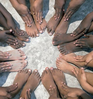 MW-Ford_Brand_Book_13-17.qxp   20/7/06   4:27 pm   Page 17
 