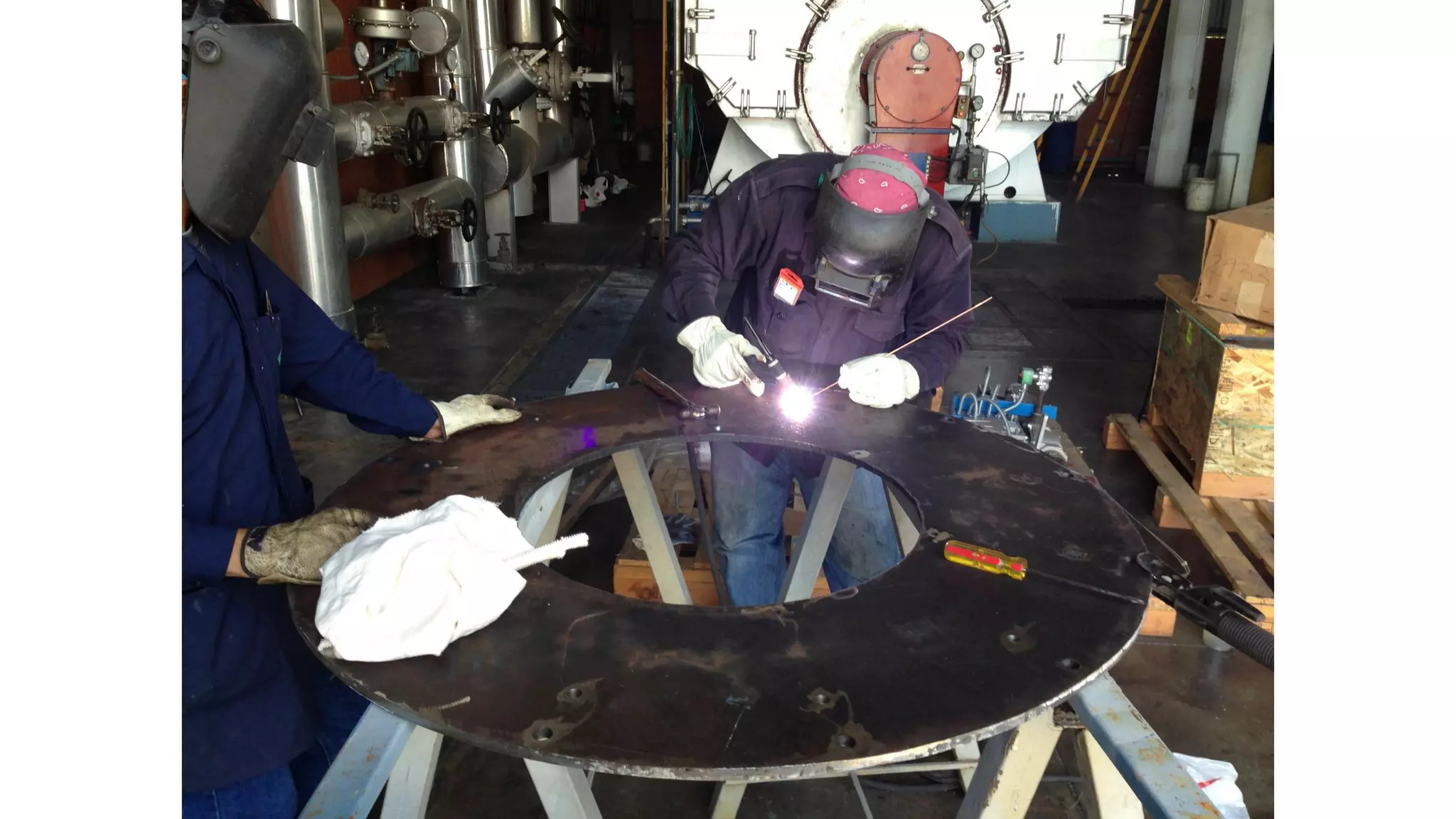 Quemado ST Johnson Instalacion 1000 HP CB High Pressure Boiler Retrofit Petenatti