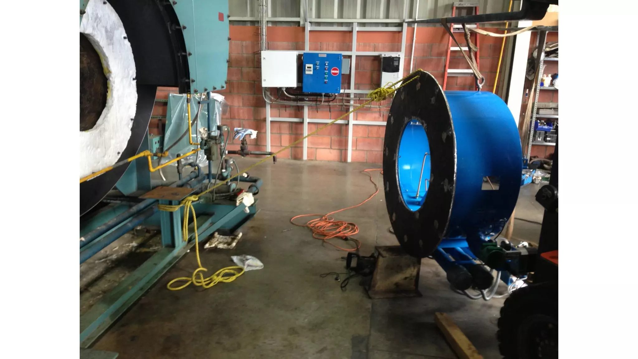 Quemado ST Johnson Instalacion 1000 HP CB High Pressure Boiler Retrofit Petenatti