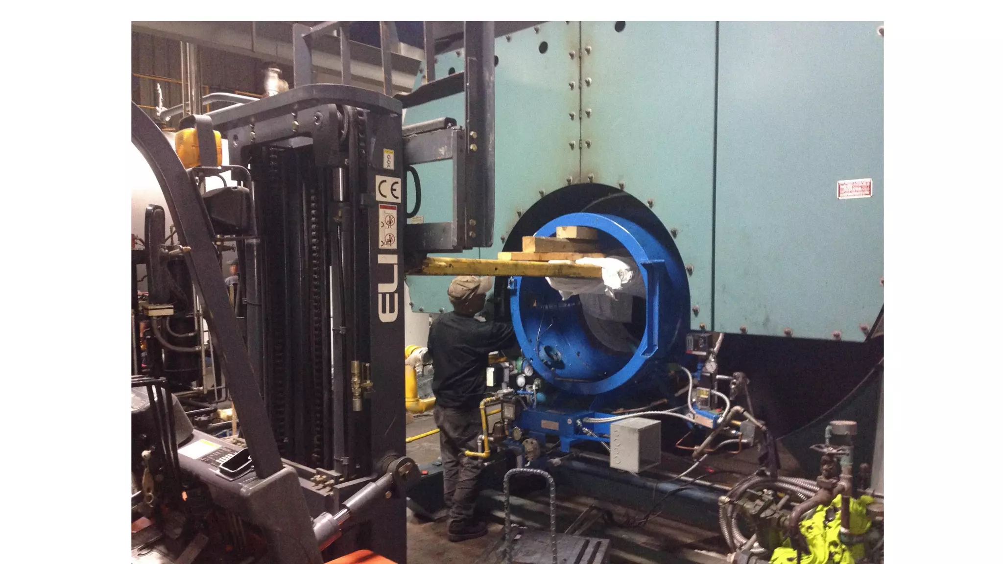 Quemado ST Johnson Instalacion 1000 HP CB High Pressure Boiler Retrofit Petenatti