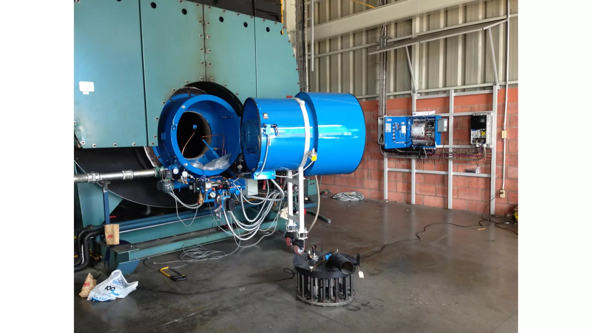 Quemado ST Johnson Instalacion 1000 HP CB High Pressure Boiler Retrofit Petenatti