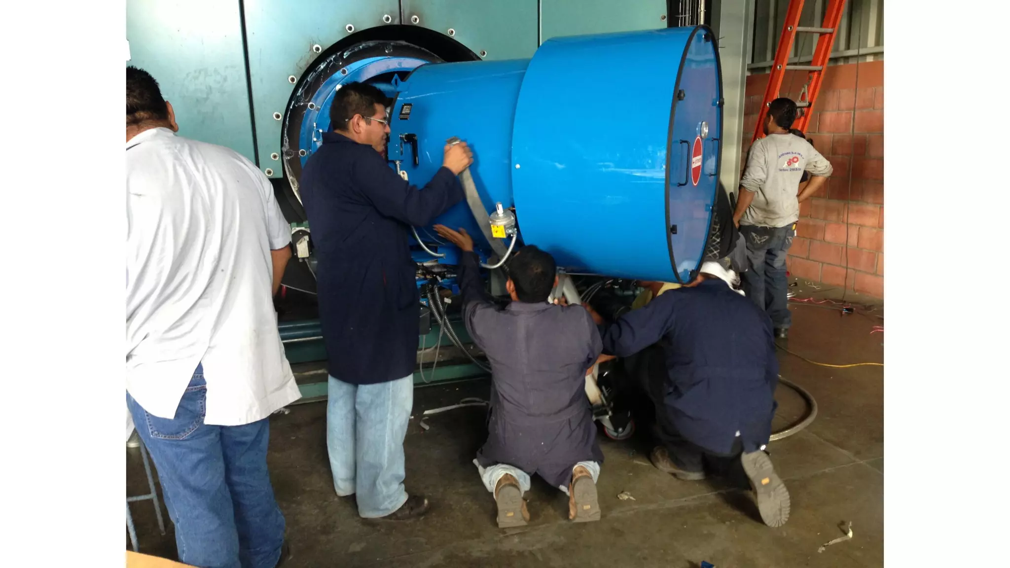 Quemado ST Johnson Instalacion 1000 HP CB High Pressure Boiler Retrofit Petenatti
