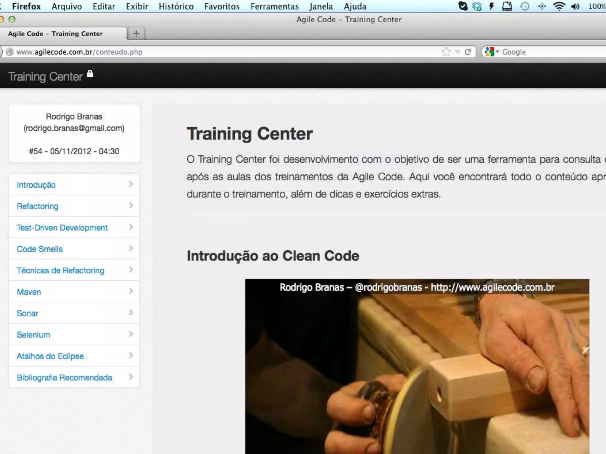 Certificações Formação Acadêmica Ciências da Computação – UFSC Gerenciamento de Projetos - FGV SCJA, SCJP, SCJD, SCWCD, SCBCD, PMP, MCP e CSM Experiência Há mais de 12 anos desenvolvendo software na plataforma Java com as empresas: EDS, HP, NET, Citibank, GM, Dígitro, Softplan, OnCast, Senai, VALE, RBS, Unimed, Globalcode, V.Office, Suntech, WPlex e Gennera. 