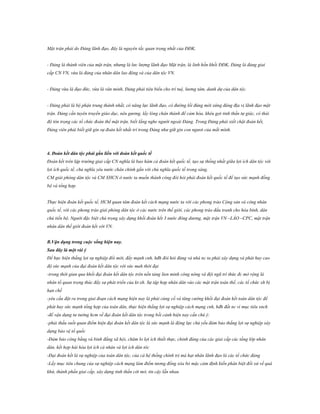 Mặt trận phải do Đảng lãnh đạo, đây là nguyên tắc quan trọng nhất của ĐĐK.
- Đảng là thành viên của mặt trận, nhưng là lưc lượng lãnh đạo Mặt trận, là linh hồn khối ĐĐK, Đảng là đảng giai
cấp CN VN, vừa là đảng của nhân dân lao động và của dân tộc VN.
- Đảng vừa là đạo đức, vừa là văn minh, Đảng phải tiêu biểu cho trí tuệ, lương tâm, danh dự của dân tộc.
- Đảng phải là bộ phận trung thành nhất, có năng lực lãnh đạo, có đường lối đúng mới xứng đáng địa vị lãnh đạo mặt
trận. Đảng cần tuyên truyền giáo dục, nêu gương, lấy lòng chân thành để cảm hóa, khêu gợi tinh thần tự giác, có thái
độ tôn trọng các tổ chức đoàn thể mặt trận, biết lắng nghe người ngoài Đảng. Trong Đảng phải xiết chặt đoàn kết,
Đảng viên phải biết giữ gìn sự đoàn kết nhất trí trong Đảng như giữ gìn con ngươi của mắt mình.

4. Đoàn kết dân tộc phải gắn liền với đoàn kết quốc tế
Đoàn kết trên lập trường giai cấp CN nghĩa là bao hàm cả đoàn kết quốc tế, tạo sự thống nhất giữa lợi ích dân tộc với
lợi ích quốc tế, chủ nghĩa yêu nước chân chính gắn với chủ nghĩa quốc tế trong sáng.
CM giải phóng dân tộc và CM XHCN ở nước ta muốn thành công đòi hỏi phải đoàn kết quốc tế để tạo sức mạnh đồng
bộ và tổng hợp.
Thực hiện đoàn kết quốc tế, HCM quan tâm đoàn kết cách mạng nước ta với các phong trào Cộng sản và công nhân
quốc tế, với các phong trào giải phóng dân tộc ở các nước trên thế giới, các phong trào đấu tranh cho hòa bình, dân
chủ tiến bộ. Người đặc biệt chú trọng xây dựng khối đoàn kết 3 nước đông dương, mặt trận VN –LÀO –CPC, mặt trận
nhân dân thế giới đoàn kết với VN.
B.Vận dụng trong cuộc sống hiện nay.
Sau đây là một vài ý
Để hực hiện thắng lợi sự nghiệp đổi mới, đẩy mạnh cnh, hđh đòi hỏi đảng và nhà nc ta phải xây dựng và phát huy cao
độ sức mạnh của đại đoàn kết dân tộc với sức mah thời đại
-trong thời gian qua khối đại đoàn kết dân tộc trên nền tảng lien minh công nông và đội ngũ trí thức đc mở rộng là
nhân tố quan trọng thúc đẩy sự phát triển của kt-xh. Sự tập hợp nhân dân vào các mặt trận toàn thể, các tổ chức xh bị
hạn chế
-yêu cấu đặt ra trong giai đoạn cách mạng hiện nay là phải củng cố và tăng cường khối đại đoàn kết toàn dân tộc để
phát huy sức mạnh tổng hợp của toàn dân, thực hiện thắng lợi sự nghiệp cách mạng cnh, hđh đất nc vì mục tiêu xnch
-để vận dụng tư tưởng hcm về đại đoàn kết dân tộc trong bối cảnh hiện nay cần chú ý:
-phải thấu suốt quan điểm hiện đại đoàn kết dân tộc là sức mạnh là động lực chủ yếu đảm bảo thắng lợi sự nghiệp xây
dựng bảo vệ tổ quốc
-Đảm bảo công bằng và bình đẳng xã hội, chăm lo lợi ích thiết thực, chinh đáng của các giai cấp các tầng lớp nhân
dân, kết hợp hài hòa lợi ích cá nhân và lợi ích dân tôc
-Đại đoàn kết là sự nghiệp của toàn dân tộc, của cả hệ thống chính trị mà hạt nhân lãnh đạo là các tổ chức đảng
-Lấy mục tiêu chung của sự nghiệp cách mạng làm điểm tương đồng xóa bỏ mặc cảm định kiến phân biệt đối xử về quá
khứ, thành phần giai cấp, xây dựng tinh thấn cởi mở, tin cậy lẫn nhau

 