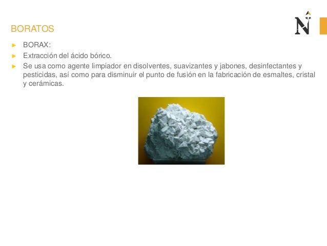 Librarse de las manchas de pigmento bajo los ratoncitos