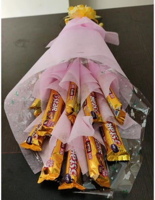 Fantastic Five Star Chocolate Bouquet at Best Price