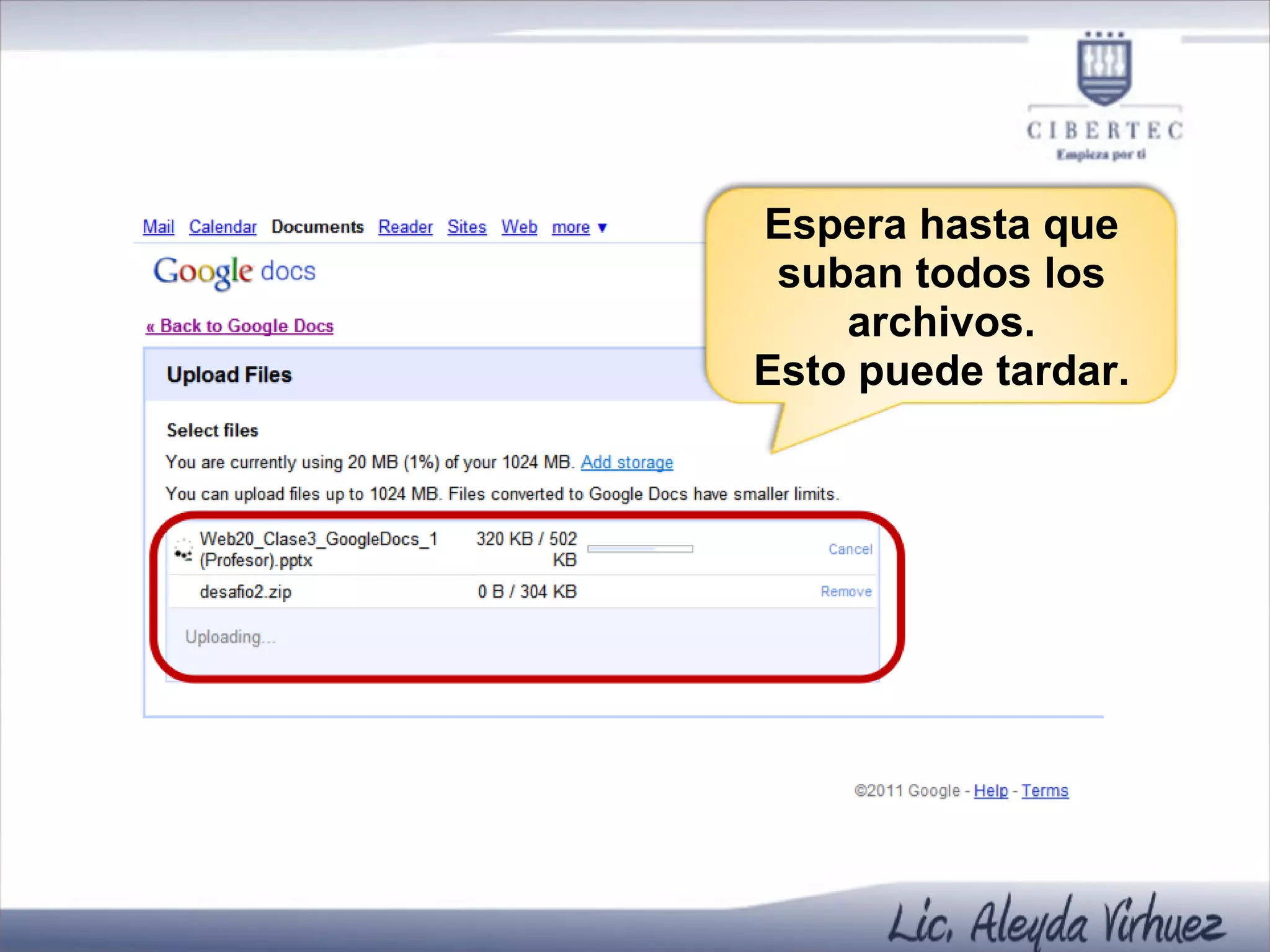 Espera hasta que suban todos los archivos. Esto puede tardar. 