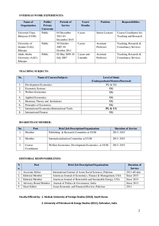 operations associate job description