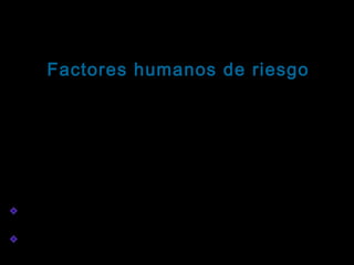 Tema: Seguridad informática
Factores humanos de riesgo
Hackers
Los hackers son personas con avanzados
conocimientos técnicos en el área informática y que
enfocan sus habilidades hacia la invasión de
sistemas a los que no tienen acceso autorizado .
En general, los hackers persiguen dos objetivos:
Probar que tienen las competencias para invadir un
sistema protegido.
Probar que la seguridad de un sistema tiene fallas.

 