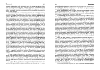 Burocrazia 3Iz 3r3 Burocrazia
lutazione generale dello Stato capitalistico, della sua natura e dei suoi fini. È sol Marx sottolinea che il sapere dei burocrati è una specie di magia, uno strumento
tanto nei lavori posteriori di Marx, scritti in rapporto ad avvenimenti concreti di mistificazione, destinato a ingannare sé e gli altri. È un sapere «occulto»,
(soprattutto all'esperienza della Comune di Parigi ), che compare un concetto, o custodito dall'organizzazione gerarchica.
meglio una visione generale della posizione del problema della burocrazia nel Infine, l'atteggiamento verso i cittadini, divisi in attivi e coscienti (i gover
futuro Stato socialista. nanti ) e passivi (i governati), secondo Marx derivava dalla posizione monopo
L'essenziale nell'analisi marxista è l'aver mostrato che il fenomeno burocra listica dell'amministrazione, dalla mancanza di un controllo sufficiente da parte
tico èstrettamente legato allanatura dello Stato e della società. L'interesse di della stampa e dell'opinione pubblica in senso lato.
Marx va al di là della relazione, cittadino-burocrazia, cittadino — amministrazione Le caratteristiche dell'organizzazione burocratica elencate da Marx compor
pubblica. Marx studia le forme burocratiche d'azione non soltanto nel quadro tano conseguenze determinate per tutta la società, e prima di tutto approfondi
di un'organizzazione determinata e della sua struttura, ma anche come una parte scono l'abisso che separa i principi di gestione e le esigenze della realtà. La «ra
della struttura sociale dello Stato capitalistico. Ciò che l'interessa non sono solo gione ufficiale» impedisce di correggere opportunamente gli atti dell'ammini
i rapporti fra un cittadino e un ufficio pubblico, ma anche quelli fra l'ammini strazione e induce a far ricadere la responsabilità degli insuccessi sui governati
strazione burocratizzata e gli organi destinati a controllarla : egli esamina la po o sulle forze della natura. La parzialità che è implicata dagli interessi della bu
sizione e le funzioni dei burocrati nella società. Antiburocratico fin dall'inizio, rocrazia in quanto gruppo non può essere superata, poiché il suo funzionamento
Marx mostra come nasce lo spirito burocratico dell'amministrazione, come gli è fondato sulla gerarchia e sulla tradizione. In questo modo la burocrazia è una
interessi di un gruppo sociale determinato — in questo caso, la burocrazia — sono forza conservatrice,che anziché servire gliinteressigenerali, come sarebbe suo
da esso situati al di sopra degli interessi dello Stato, mentre d'altro lato sono pre compito, serve i propri interessi. D'altra parte, l'alienazione economica e politica
sentati come interessi generali. Sia nella sua polemica contro Hegel sia nell'ana che si accentua nello Stato borghese e l'assenza di un controllo sociale sull'ammi
lisi dell'attività dell'amministrazione prussiana, Marx mostra la prassi dell'am nistrazionefavoriscono lacrescente separazione tra le «realtà autentiche» e la
ministrazione, della burocrazia nella sua evoluzione e nella sua dipendenza dai «realtà ufficiale», mentre la falsa idea che ci si fa della natura dello Stato contem
meccanismi sociali. Secondo l'interpretazione marxista, la burocrazia ha subito poraneo è determinata dalla posizione che la burocrazia occupa nella struttura
un'involuzione rispetto al ruolo positivo che aveva svolto nella costruzione dello sociale. E non potrebbe essere altrimenti, poiché, come scrive Marx [r8~], «la
Stato moderno, in quanto strumento tra le mani del sovrano, fino alla subordina burocrazia è soltanto il "formalismo" di un contenuto che è fuori di essa»(trad.
zione degli interessi dello Stato ai suoi. Lo Stato diventa proprietà della buro it. p. g8).
crazia in quanto ceto sociale distinto. Conservatrice per natura, con la sua stessa Il fatto che Marx consideri la burocrazia come una parte della struttura so
attività la burocrazia conferma il proprio carattere di forza alienata, che invece ciale e politica dello Stato non è privo di conseguenze sul posto che egli assegna
di servire la nazione la asservisce. Per Marx [r8y4] la burocrazia è il «meccani a questo fenomeno nel sistema che deve soppiantare il capitalismo. Nei lavori di
smo di un'attività formale fissa, di principi, di idee, di tradizioni fisse» (trad. it. Marx la visione del sistema futuro è assai meno concreta della sua critica dei
p. 6o). La burocrazia è «lo Stato che si è realmente fatto società civile» [ibid., rapportiche esistono nellasua epoca. Secondo questa visione, lo Stato dovrà
p. 5tlj. La burocrazia considera se stessa come fine ultimo dello Stato, ma poiché essereun'organizzazione in cuil'uomo controllerà egovernerà leforme di socia
si assimila a scopi «formali», entra in conflitto con scopi «reali». Se si tratta di lizzazione che avrà creato e dove pertanto sparirà ogni alienazione dell'attività
un burocrate particolare, questo scopo pubblico si identifica col suo scopo privato, sociale.Sarà uno Stato dove ilpopolo stesso sarà lacausa generale, dove ilpotere
con la corsa ai posti piu alti, alla carriera... Per Marx era importante mostrare apparterrà alla nazione, dove non ci sarà piu dualismo tra la politica e la vita pri
il rapporto burocratico sia all'interno di un organo amministrativo sia fra tale vata. I rapporti sociali saranno chiari e semplici, e gli atti dell'amministrazione
organo e l'organismo amministrato, rapporto contraddistinto da caratteristiche perderanno il loro carattere politico. In uno Stato siffatto l'esistenza della buro
come la legge della gerarchia, la «ragione ufficiale» e l'atteggiamento verso i crazia, in quanto casta che trae profitto dalla sua posizione politicamente privile
cittadini. giata contro l'interesse generale, non è né necessaria né possibile.
La legge della gerarchia esprimeva un complesso determinato di caratteri Il nome di Max Weber, colui che ha dato certamente il maggior contributo
stiche, come l'identità dei settori di esecuzione e di controllo (con tutte le con alla spiegazione del fenomeno burocratico, è legato in qualche modo a quello di
seguenze che ne derivano per la trasmissione dell'informazione), l'isolamento Marx. Non solo perché egli è stato definito il Marx borghese, ma anche perché
dei gradi superiori e di quelli inferiori della gerarchia, infine il monopolio da è possibile individuare influenze marxiste in Weber, sebbene egli si ritenesse av
parte dei gradi superiori del potere di promuovere cambiamenti nel sistema di versario di Marx e critico della sua teoria. Né si potrebbe contestare l'attualità
gestione. di molte delle sue diagnosi, tra cui appunto quelle che concernono il feno
La ragione ufficiale significava un atteggiamento determinato verso le pre meno della burocrazia [r922].
scrizioni, che perdono il loro carattere strumentale per diventare fini a se stesse. Il concettodiburocrazia in Weber dev'essere considerato siacome fenomeno
 