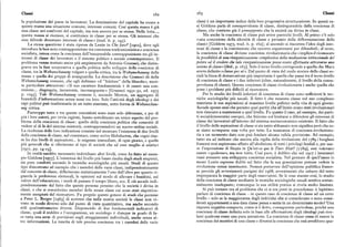 Classi r6z i63 Classi
la popolazione del paese in lavoratori. La dominazione del capitale ha creato a classi è un importante indice della loro progressiva strutturazione. In questi ca
questa massa una situazione comune, interessi comuni. Cosi questa massa è già si Giddens parla di consapevolezza di classe, distinguendola dalla coscienza di
una classe nei confronti del capitale, ma non ancora per se stessa. Nella lotta..., classe, che contiene già il presupposto che la società sia divisa in classi.
questa massa si riunisce, si costituisce in classe per se stessa. Gli interessi che Ma anche la coscienza di classe può avere parecchi livelli. Al primo c'è solo
essa difende diventano interessi di classe» (trad. it. p. r45 ). «una concezione della identità di classe e pertanto della differenziazione delle
La stessa questione è stata ripresa da Lenin in Chefarei [1902], dove egli classi» [Giddens i973, trad. it. p. r6z ] ; al secondo si riscontra l'idea degli inte
introduce la ben nota contrapposizione tra coscienza tradeunionistica e coscienza ressidi classe e la convinzione che occorra organizzarsiper difenderli ;alterzo,
socialista, intesa come la coscienza dell'insuperabile contrapposizione tra gli in la coscienza di classe diviene coscienza rivoluzionaria che «implica il riconoscere
teressi di classe dei lavoratori e il sistema politico e sociale contemporaneo. Il la possibilità dk una riorganizzazione complessiva della mediazione istituzionale del
problema venne trattato ancor piu ampiamente da Antonio Gramsci, che distin potere ed il credere che tale rhorganirzazione possa essere effettuata attraverso una
gueva tra la fase corporativa e quella politica nello sviluppo della coscienza di azione di classe»[ibid., p. t63]. Solo il terzo livello corrisponde a quella che Marx
classe, tra la Weltanschauungvolgare e quella critica, tra la Weltanschauungdelle aveva definito «classe per sé». Dal punto di vista del ruolo storico delle classi so
masse e quella dei gruppi di avanguardia. La descrizione che Gramsci dà della ciali la linea di demarcazione piu importante è quella che passa tra il terzo livello
Weltanschauung comune, che egli definisce «il "folclore" della filosofia», meri di coscienza di classe e i due inferiori (oltre, naturalmente, il livello della consa
ta particolare attenzione: «Il suo carattere fondamentale è di essere una con pevolezza di classe). Questa coscienza di classe rivoluzionaria è anche quella che
cezione... disgregata, incoerente, inconseguente» [Gramsci i93i-3z, ed. r975 pone i problemi piu difficili al ricercatore.
p. to45]. Tale Weltanschauungcomune è, secondo Merton, un aggregato di Per lo studio dei livelli inferiori di coscienza di classe sono sufficienti le tec
brandelli d'informazione senza nessi tra loro. Solo l'attività degli ideologi e dei niche sociologiche piu usuali. Il fatto è che nessuna classe nel suo complesso
capi politici può trasformarla in un tutto coerente, sotto forma di Weltanschau mantiene le sue aspirazioni al massimo livello politico nella vita di ogni giorno.
ung critica. Accade spesso anzi che persino quei partiti che all'inizio erano stati rivoluzionari
Purtroppo tutte e tre queste concezioni sono state solo abbozzate, e per di non riescano a mantenersi a quel livello. Fu questo il caso, ad esempio, dei parti
piu i loro autori, per ovvie ragioni, hanno sottolineato un unico aspetto del pro ti socialdemocratici europei, che finirono col limitarsi a difendere gli interessi di
blema della coscienza di classe: quello della coscienzapolitica che consente di classe dei lavoratori all'interno del sistema socioeconomico esistente. Il fatto che
vedere al di là del sistema esistente, contrapponendovi un nuovo ordine sociale. il livello delle aspirazioni di classe si sia tanto abbassato non significa però che es
La ricchezza delle loro indicazioni consiste nel mostrare l'esistenza di due livelli se siano scomparse una volta per tutte. La mancanza di coscienza rivoluziona
della coscienza di classe, nel constatare, come scrive Hobsbawm, che «ogni clas ria a un momento dato non può fondare alcuna valida previsione. Ad esempio,
se ha due livelli di aspirazioni... le esigenze immediate, di ogni giorno, e quelle tutto sta ad indicare che ancora alla vigilia della rivoluzione del i789 i borghesi
piu generali che si riferiscono al tipo di società che ad esso meglio si adatta» francesi non aspiravano affatto all'abolizione di tutti i privilegi feudali e, per usa
[I97I, PP. x4-xg re l'espressione di Sieyès in Qu'est-ce que le Tiers EtatP [i789], essi volevano
In realtà sarebbe necessario individuare altri livelli, come ha fatto ad esem essere «qualcosa», ma non tutto. Cosi pure, è dubbio che nel r9r7 i lavoratori
pio Giddens [r973]. L'esistenza del livello piu basso risulta dagli studi empirici, russi avessero una sviluppata coscienza socialista. Nel gennaio di quell'anno lo
sia pure condotti secondo le tecniche sociologiche piu usuali. Studi di questo stesso Lenin espresse dubbi sul fatto che la sua generazione potesse vedere la
tipo dimostrano ad esempio che i membri delle varie classi, indipendentemente rivoluzione ormai imminente. Nessun portavoce dell'opinione pubblica france
dal concetto di classe, differiscono statisticamente l'uno dall'altro per quanto ri se previde gli avvenimenti parigini del i968, avvenimenti che colsero del tutto
guarda le preferenze elettorali, le opinioni sul modo di allevare i bambini, sul impreparata la maggior parte degli osservatori. Se le cose stanno cosi, lo studio
valore dell'educazione, i modi di passare il tempo libero, ecc. E ciò accade indi della coscienza di classe mediante le tecniche sociologiche usuali sembra sostan
pendentemente dal fatto che queste persone pensino che la società è divisa in zialmente inadeguato; comunque la sua utilità pratica si rivela molto limitata.
classi, o che si considerino membri delle stesse classi cui sono stati rispettiva Si può tornare ora al problema che ci si era posti in precedenza: è legittimo
mente assegnati dal ricercatore. Fu proprio questo genere di studi che permise parlare di coscienza di classe — in questo caso di coscienza di classe ad un certo
a Peter L. Berger [i963] di scrivere che nella nostra società le classi non vi livello — solo se la maggioranza degli individui che si considerano o sono consi
vono in modo diverso solo dal punto di vista quantitativo, ma anche secondo derati appartenenti a una data classe pensa e sente in un determinato modo? Una
stili qualitativainente diversi. Disponendo di due fondamentali indicatori di rispostanegativa comporta, come si è detto,conseguenze pericolose, poiché una
classe, quali il reddito e l'occupazione, un sociologo è dunque in grado di fa coscienza di classe definita solo in base alle affermazioni degli ideologi può rive
re tutta una serie di previsioni sugli atteggiamenti individuali, anche senza al larsiqualcosa come una pura astrazione.La coscienza di classe cessa diessere la
tre informazioni. La nascita di tale precisa coscienza tra i membri delle varie coscienza dei membri di una classe e diventa la coscienza che essi avrebbero qua
 