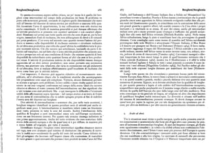 Borghesi/borghesia z66 z67 Borghesi/borghesia
Se questa circostanza appare subito chiara, un po' meno lo è quella dei bor Giallo, dell'Indonesia e dell'Oceano Indiano fino a Sofala nel Mozambico? Le
ghesi come intermediari nel campo della produzione dei beni. Il problema va porcellane trovate a Zanzibar, Pemba e Kilwa stanno a testimoniare che le grandi
posto solo in termini generali, cercando di cogliere quelle discriminanti che siano giunche cinesi sono approdate in Africa orientale svolgendo traffici fino alla pri
utili all'interno del discorso di natura storica per attribuire a ciascuna delle qua ma metà del Quattrocento quando, in coincidenza con la costruzione delle ancor
lità riscontrate l'area di appartenenza, la sua collocazione non solo storica ma piu grandi giunche a quattro alberi, tali scambi cessano e la Cina ritira i propri
anche concettuale. A livello di massima generalità si può dunque affermare che mercanti e si rinchiude in se stessa. Al pari dei cinesi, anche gli intermediari
un attività produttiva si presenta con caratteri autonomi o con caratteri dipenl
indiani sono piu o meno presenti quasi ovunque e trafficano dai grandi arcipe
denti. Rientrano nel primo caso tutte quelle attività che sono di per sé, per la loro laghi fino alle coste dell'Africa orientale [Meilink-Roelofsz iq6z]. Nella stessa
origine, immediate fonti di ricchezza, che non abbisognano di rinvii o di rimandi Africa subsahariana, lungo le piste si scambiano beni che provengono da grandi
per poterprodurre. Ci sitrova nel secondo caso quando invece l'azione delpro distanze. Certe conchiglie usate come mezzo di scambio nell'Africa occidentale
durre si innesca sulla disponibilità di ricchezza esistente e circolante realizzata provengono dalle isole Maldive e attraversano l'Oceano Indiano, il Mar Rosso
da un'altra area produttiva, una volta che quest'ultima ha soddisfatto tutte le pro e il deserto per giungere nel Benin e nel Dahomey [Polanyi iq6y]. Il ferro india
prie necessità interne. Ciò che occorre qui sottolineare, lasciando da parte il di no lavorato raggiunge il regno del Monomotapa e l'Africa centrale e con esso le
battito sul «surplus», sta nel fatto che vi sono attività produttive che possono sca stoffe indiane, mentre dall'Africa vanno in senso inverso rame, oro, schiavi, avo
turire e prosperare solo ad una condizione di fondo : che esistano quantità di beni rio, polvere di corno di rinoceronte [Vansina iq6z]. Carovanieri mongoli e tibe
disponibili da redistribuire sotto qualsiasi forma ad altri che non ai loro produt tani trasportano le loro merci lungo le piste di quell'immenso territorio che è
tori stessi. L'attività di produzione indotta da tale disponibilità rimane dunque l'Asia centrale [Lattimore i96z ], mentre tra il Mediterraneo e il sahil le tribu
agganciata ad un altro settore produttivo; non esiste pertanto una autonomia nomadi berbere tagliano il Sahara in tutti i sensi ponendo a contatto il mare in
interna, ma piuttosto una relazione, che varia in connessione con gli andamenti terno con i neri africani [Magalhaes Godinho zil63]. Nel Pacifico infine gli abi
di un'altra area, dove si realizza effettivamente quell'eccedente di ricchezza che tanti delle isole coprono lunghe distanze per scambiarsi dei beni [Malinow
serve come base per le attività indotte. ski tgzz].
Cosi impostato, il discorso può apparire riduttivo ed eccessivamente sem Lungo tutte queste vie che circondano e penetrano buona parte del tricon
plificato, ed è altrettanto chiaro che le condizioni storiche che accompagnano tinente Europa-Asia-Africa, le merci (beni e schiavi) si incrociano continuamen
tale proposizione sono assai piu complesse. Tuttavia, alcune distinzioni giovano te e su questi scambi a grande, media e piccola distanza vive una quantità assai
se aiutano a spiegare certi problemi ; la loro utilità o meno risalta quindi nel mo numerosa di persone. Eppure, se si dovesse attribuire loro la qualifica di borghe
mento in cui esse vengono confrontate sul campo della storia. Quel che occorre si, per quanto generica e legata al solo ambito dell'intermediazione suesposto,
chiarire si riferisce al tratto comune dell'intermediazione nei due significati.che sorgerebbero non poche perplessità ove il termine venga riferito a realtà storiche
a tale termine sono stati attribuiti. Ma — e qui insorgono le difficoltà e l'eventuale diverse da quella dell'Europa che esce dalla lunga crisi dell'alto medioevo. Non
utilità delle affermazioni sopra riportate — nel campo storico ci si trova di fronte sono comunque in via generale né lingua, né religione né altro che impediscono
ad una sorta di contraddizione che va subito spiegata proprio ai fini di stabilire di qualificare borghesi realtà extraeuropee. Le diversità si situano nell'ambito
l'esattaarea del discorso suiborghesi. del sistema di intermediazione presente ovunque. Si dovrà dunque cercare in
Dire attività di intermediazione e sostenere che, pur nelle varie accezioni, i quest'area per capire la ragione per cui tale designazione sia spontanea per al
borghesi vengono identificati in questa peculiare serie di attività può anche si cuni, per altri sia dubbiosa e per altri ancora sia generalmente ritenuta estranea.
gnificare assai poco. L'intermediazione si manifesta infatti come un fenomeno
assai vasto, presente in tutte le aree del mondo. Inoltre l'attribuzione della
qualifica di borghesi a certi intermediari nasce solo nell'Europa occidentale, z. Ar a bied ebrei.
come un suo fenomeno interno. Per quanto tale termine rimanga indistinto in '
una prima approssimazione, risulta del tutto evidente che esso scaturisce dalla Tra le situazioni assai vicine a quella europea, quella araba presenta senz'al
storia della società europea e che da quest'area si è poi diffuso, in maniera piu tro connotazioni e caratteristiche che forse piu d'ogni altro caso possono far pen
o meno fedele all'originale, per tutto il mondo. sare all'esistenza di intermediari borghesi. Al pari dei burgenseseuropei, gli Arabi
Identificare dunque i borghesi come intermediari significa rimanere ancora sono ugualmente «cittadini » : la «città» e la civiltà urbana non costituiscono l'ele
nel vago, non aver avanzato quel minimo di distinzione che permetta di sceve mento discriminante, anzi l'Islam è stato assai piu precoce dell'Europa in questa
rare la realtà curo-occidentale da quella del resto del mondo. Come definire in direzione. Ciò che contraddistingue i mercanti arabi può forse riferirsi ai beni
fatti gli artigiani che lavorano nell'impero cinese alla costruzione di manufatti che essi scambiano e alla loro origine. Le carovane di cammelli che percorrono
di vario genere o quei mercanti che portano i loro prodotti in tutta l'area del Mar l immenso mondo islamico tra il Gujarat e il Marocco trasportano certo un po'
 