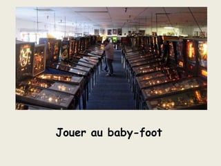 Jouer au baby-foot
