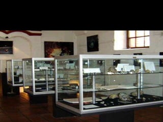 El Museo de Mineralogía fue abierto al público el 31 de julio de 1998 en la ciudad de Tehuacán, Puebla, y representa el sueño de un científico hecho realidad, por lo que lleva su nombre “Doctor Miguel Romero Sánchez”, ganador de la Medalla Carnegie otorgada por el Insituto Smithsonian de Washington, descubridor de dos minerales mexicanos: la Malpimita y la Ojuelatita; nos abrió la puerta del conocimiento y conciencia de la materia prima que nos rodea y conforma: los minerales. 