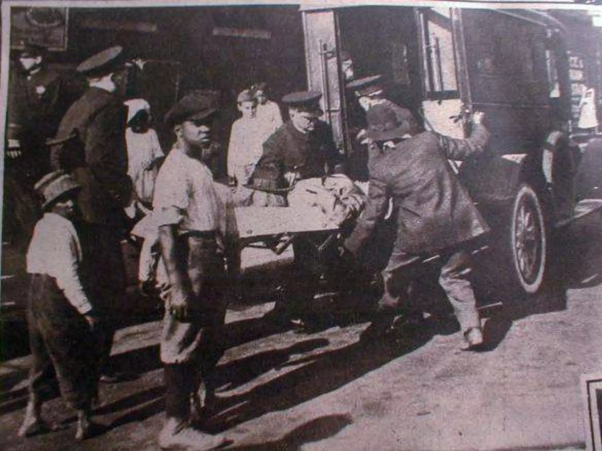  When he left office in 1921, the U.S. still did not    recognize the Treaty of Versailles.1920 1st Assembly of the L of NUSA was not there
