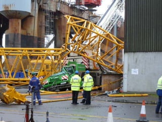 94   Crane Overturns