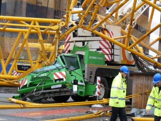 94   Crane Overturns