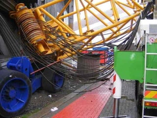 94   Crane Overturns