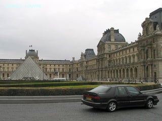 MUZEUL LOUVRE
 