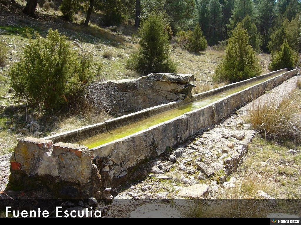 Foto de Fuente la Mona en Alobras, Teruel
