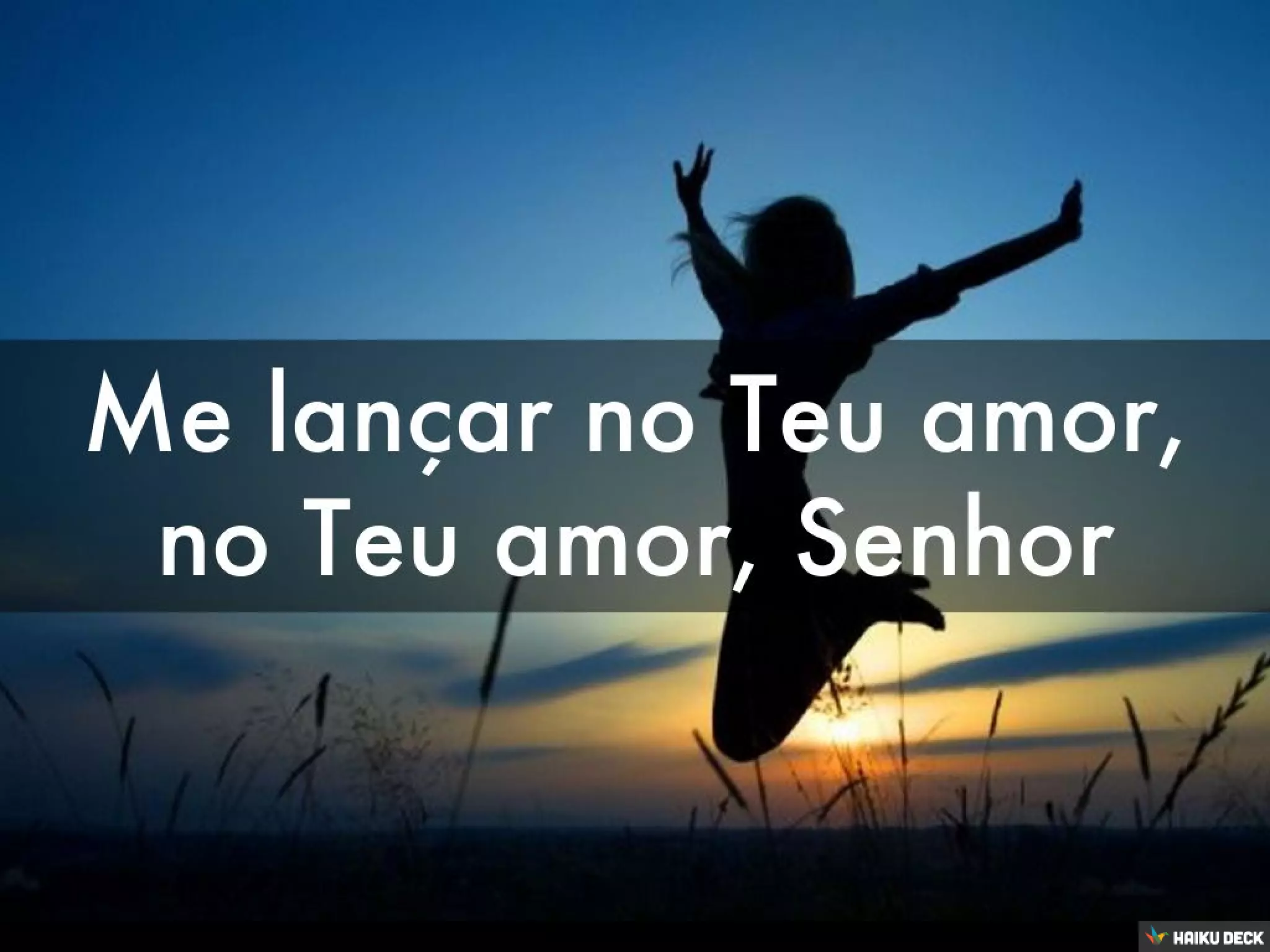 Aquieta minh'alma, faz meu coração ouvir Tua voz Me chama pra perto, só assim eu não me sinto só