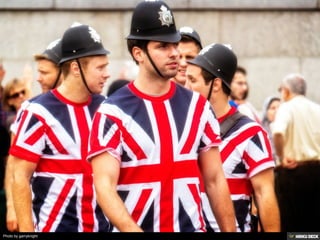 Photo by garryknight