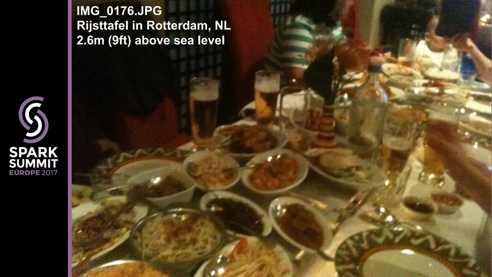 dsfsd 21#EUdev6 IMG_0176.JPG Rijsttafel in Rotterdam, NL 2.6m (9ft) above sea level 