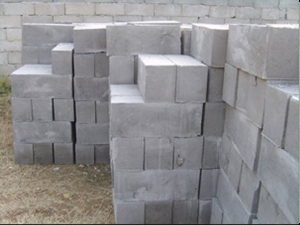 Aac (autoclaved aerated concrete) blocks
