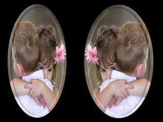 Enquanto você sonha com uma
pessoa além do natural, 
desenha na mente uma pessoa
encantada, e chora a solidão do
desencontro, a alma se contenta
com uma pessoa como você, com
defeitos e qualidades, de carne e
osso, que possa falar o que você
precisa ouvir, e silenciar quando
quer desabafar.
 