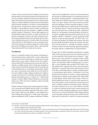 4 0
Regionalna škola tranzicione pravde - Zbornik
Fond za humanitarno pravo
zločine i zločine protiv čovječnosti. Međutim, jasno je da se
princip zabrane retroaktivne primjene krivičnog zakona od-
nosi na materijalne odredbe krivičnog zakona kojima se de-
ﬁnišu elementi bića krivičnog djela i krivična sankcija pred-
viđena za to djelo. Odredbe o pomilovanju nemaju karakter
takvih krivičnih odredbi te se na njih ne može primjenjivati
princip zabrane retroaktivnosti. Stoga je potpuno pogrešno
dovoditi u vezu predložene izmjene zakona o pomilovanju
s navodnim obavezama koje proizlaze u pogledu izvršenja
presude Maktouf i Damjanović. Postoji opšta saglasnost na
međunarodnom planu da države ne mogu amnestirati niti
pomilovati optužene za zločine ako takva amnestija ili po-
milovanje predstavlja kršenje nedvosmislenih obaveza drža-
ve po međunarodnom pravu. Između ostalih, Konvencijom
o genocidu koje je BiH potpisnica jasno je propisana duž-
nost izručivanja ili procesuiranja optuženih za teška kršenja
Konvencije. Prijedlog je privremeno skinut s dnevnog reda
Vijeća ministara BiH te još uvijek nije razmatran.
II Zaključak
Jasno je iz prethodne analize da je pitanje vremenskog va-
ženja krivičnih zakona u BiH imalo i te kako veliku težinu
za procese pomirenja u BiH kada je u pitanju procesuiranje
odgovornih za ratne zločine. Takođe je jasno da je nedore-
čena presuda ESLJP uzdrmala procese pomirenja u BiH ute-
meljene na sudskoj pravdi. Upravo zbog toga, postojala su
velika očekivanja od ESLJP da pitanje riješi na sveobuhvatan
i nedvosmislen način za sve predmete ratnog zločna. Među-
tim, iako je nesumnjivo imao priliku da to učini, ESLJP je,
bez jasno vidljivih razloga, odabrao drugačiji put. Valjalo je
s mnogo više opreznosti i senzibiliteta pristupiti osjetljivom
pitanju primjenjivog prava, pa samim tim i adekvatnosti
sankcija za najteže oblike kršenja ljudskih prava počinjenih
tokom rata u BiH, čiji vrhovni zaštitnik je upravo Evropski
sud u Strasbourgu.
Posebno zbunjuje činjenica da je predmet Maktouf i Damja-
nović razmatran pred Velikim vijećem ESLJP-a, a ne Malim
vijećem koje ga je prvobitno zaprimilo. Malo vijeće, sastav-
ljeno od pet sudija tog suda odreklo se svoje nadležnosti u
korist Velikog vijeća, kojeg čini 17 sudija suda i kojim pred-
sjedava predsjednik ESLJP. Ustupanje nadležnosti Velikom
vijeću se čini u kompleksnim i izuzetno važnim predmetima
koji ukazuju na ozbiljna pitanja u vezi interpretacije prava iz
Konvencije i njenih protokola.145
Ustupanje predmeta Mak-
touf i Damjanović takođe je ukazivalo i na to da bi se moglo
raditi o tzv. „pilot“ slučaju, što je termin rezervisan za pred-
mete koji reﬂektuju određeni sistemski problem tj. sistem-
sku povredu ljudskih prava u velikom broju sličnih predme-
ta u određenoj državi. U takvim predmetima uloga ESLJP
nije samo da odluči da li je došlo do povrede u pojedinom
slučaju već i da identiﬁcira sistemski problem i da državi ja-
sne upute u pogledu mjera koje treba poduzeti da bi se taj
problem otklonio.146
Međutim, u prvom saopštenju ESLJP
izdatom na dan donošenja presude 18.7.2013., Sud je uči-
nio jasnim da predmetu ne pridaje takav karakter. Sam tekst
presude takođe nedvojbeno ukazuje da je pitanje svih pita-
nja za bh pravosuđe (tzv. „retroaktivne primjene zakona“)
svedeno na jedno vrlo usko tumačenje ograničene primjene,
bez široke rasprave o implikacijama na druge predmete.
Pa ipak, iako se ESLJP opredijelio da predmetu ne pridaje
veliki značaj tako što bi ga tretirao kao sistemski, čemu su
se oštro usprotivili brojni domaći pravni eksperti,147
nepo-
bitno je da se radi o presudi od izuzetnog značaja za BiH.
Katastrofalne posljedice koje su uslijedile u svega nekoliko
mjeseci od donošenja odluke Evropskog suda to su potvr-
dile, a razvoj događaja nakon presude ESLJP dokaz je nje-
nih manjkavosti tj. nedorečenosti. Dok su svim relevantnim
faktorima u i izvan BiH bili poznati suprotstavljeni stavovi
Suda BiH i entitetskih sudova o pitanju primjenjivog pra-
va u predmetima ratnih zločina, a zabrinutost u vezi s tom
činjenicom bila izražena više-manje u svakom relevantnom
izvještaju koji se odnosio na pravosuđe u BiH, ESLJP odbio
je riješiti dilemu. Sud kao organ Vijeća Evrope i vrhovni za-
štitnik ljudskih prava koja su u najvećoj mjeri ugrožena to-
kom ratnih sukoba, morao je pokazati više spremnosti da se
suoči s osjetljivim pitanjem tranzicijske pravde u BiH, pre-
uzeti punu odgovornost za ono o čemu odlučuje i uhvatiti
se u koštac sa suštinom pitanja koje je zapravo pokretao taj
predmet. A suština tih pitanja mogla bi se svesti na sljedeće:
može li se novi, savremeni KZ BiH iz 2003. ikada primijeniti
na krivična djela ratnog zločina koja nisu kvaliﬁcirana kao
zločin protiv čovječnosti, tj. može li se taj zakon primijeniti
145 Pravilo 72. Pravila ESLJP.
146 Pravilo 61. Pravila ELSJP; vidi takođe saopštenje dokument ESLJP „Pilot Judgements“ dostupan na http://www.echr.coe.int/Documents/
FS_Pilot_judgments_ENG.pdf, pristup 30.2.2014.
147 Vidi izjavu Ljiljane Mijović – bivše sutkinje ESLJP – koja je u izjavi prenesenoj na TV Federacije BiH, emisija Pošteno od 2.12.2014. izjavila
da se radi o presudi koja ukazuje na sistemski problem, i čiji je značaj uporedila sa predmetom Sejdić Finci protiv BiH, u kojem je ESLJP
utvrdio kršenje ljudskih prava sadržano u odredbama Ustava BiH.
 