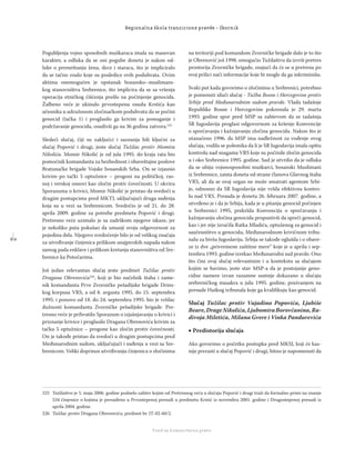 6 0
Regionalna škola tranzicione pravde - Zbornik
Fond za humanitarno pravo
Pogubljenja vojno sposobnih muškaraca imala su masovan
karakter, a odluka da se oni pogube doneta je nakon od-
luke o premeštanju žena, dece i staraca, što je impliciralo
da se tačno znalo koje su posledice ovih poduhvata. Ovim
aktima onemogućen je opstanak bosansko–muslimans-
kog stanovništva Srebrenice, što implicira da se sa vršenja
operacija etničkog čišćenja prešlo na počinjenje genocida.
Žalbeno veće je ukinulo prvostepenu osudu Krstića kao
učesnika u udruženom zločinačkom poduhvatu da se počini
genocid (tačka 1) i proglasilo ga krivim za pomaganje i
podržavanje genocida, osudivši ga na 36 godina zatvora.225
Sledeći slučaj, čiji su zaključci i saznanja bili ključni za
slučaj Popović i drugi, jeste slučaj Tužilac protiv Momira
Nikolića. Momir Nikolić je od jula 1995. do kraja rata bio
pomoćnik komandanta za bezbednost i obaveštajne poslove
Bratunačke brigade Vojske bosanskih Srba. On se izjasnio
krivim po tački 5 optužnice – progoni na političkoj, ras-
noj i verskoj osnovi kao zločin protiv čovečnosti. U okviru
Sporazuma o krivici, Momir Nikolić je pristao da svedoči u
drugim postupcima pred MKTJ, uključujući druga suđenja
koja su u vezi sa Srebrenicom. Svedočio je od 21. do 28.
aprila 2009. godine za potrebe predmeta Popović i drugi.
Pretresno veće uzimalo je sa zadrškom njegove iskaze, jer
je nekoliko puta pokušao da umanji svoju odgovornost za
pojedina dela. Njegovo svedočenje bilo je od velikog značaja
za utvrđivanje činjenica prilikom snajperskih napada nakon
samog pada enklave i prilikom kretanja stanovništva od Sre-
brenice ka Potočarima.
Još jedan relevantan slučaj jeste predmet Tužilac protiv
Dragana Obrenovića226
, koji je bio načelnik štaba i zame-
nik komandanta Prve Zvorničke pešadijske brigade Drins-
kog korpusa VRS, a od 8. avgusta 1995. do 15. septembra
1995. i ponovo od 18. do 24. septembra 1995. bio je vršilac
dužnosti komandanta Zvorničke pešadijske brigade. Pre-
tresno veće je prihvatilo Sporazum o izjašnjavanju o krivici i
priznanje krivice i proglasilo Dragana Obrenovića krivim za
tačku 5 optužnice – progone kao zločin protiv čovečnosti.
On je takođe pristao da svedoči u drugim postupcima pred
Međunarodnim sudom, uključujući i suđenja u vezi sa Sre-
brenicom. Veliki doprinos utvrđivanju činjenica o zločinima
na teritoriji pod komandom Zvorničke brigade dalo je to što
je Obrenović još 1998. omogućio Tužilaštvu da izvrši pretres
prostorija Zvorničke brigade, znajući da će se u pretresu po
svoj prilici naći informacije koje bi mogle da ga inkriminišu.
Svaki put kada govorimo o zločinima u Srebrenici, potrebno
je pomenuti idući slučaj - Tužba Bosne i Hercegovine protiv
Srbije pred Međunarodnim sudom pravde. Vlada tadašnje
Republike Bosne i Hercegovine pokrenula je 29. marta
1993. godine spor pred MSP sa zahtevom da se tadašnja
SR Jugoslavija proglasi odgovornom za kršenje Konvencije
o sprečavanju i kažnjavanju zločina genocida. Nakon što je
utanačeno 1996. da MSP ima nadležnost za vođenje ovog
slučaja, vodila se polemika da li je SR Jugoslavija imala opštu
kontrolu nad snagama VRS koje su počinile zločin genocida
u i oko Srebrenice 1995. godine. Sud je utvrdio da je odluka
da se ubiju vojsnosposobni muškarci, bosanski Muslimani
iz Srebrenice, zaista doneta od strane članova Glavnog štaba
VRS, ali da se ovaj organ ne može smatrati agentom Srbi-
je, odnosno da SR Jugoslavija nije vršila efektivnu kontro-
lu nad VRS. Presuda je doneta 26. februara 2007. godine, a
utvrđeno je i da je Srbija, kada je u pitanju genocid počinjen
u Srebrenici 1995, prekršila Konvenciju o sprečavanju i
kažnjavanju zločina genocida propustivši da spreči genocid,
kao i jer nije izručila Ratka Mladića, optuženog za genocid i
saučesništvo u genocidu, Međunarodnom krivičnom tribu-
nalu za bivšu Jugoslaviju. Srbija se takođe oglušila i o obave-
ze iz dve „privremene zaštitne mere“ koje je u aprilu i sep-
tembru 1993. godine izrekao Međunarodni sud pravde. Ono
što čini ovaj slučaj relevantnim i u kontekstu sa slučajem
kojim se bavimo, jeste stav MSP-a da je postojanje geno-
cidne namere izvan razumne sumnje dokazano u slučaju
srebreničkog masakra u julu 1995. godine, pozivanjem na
presude Haškog tribunala koje ga kvaliﬁkuju kao genocid.
Slučaj Tužilac protiv Vujadina Popovića, Ljubiše
Beare,DrageNikolića,LjubomiraBorovčanina,Ra-
divoja Miletića, Milana Gvere i Vinka Pandurevića
Predistorija slučaja
Ako govorimo o početku postupka pred MKSJ, koji će kas-
nije prerasti u slučaj Popović i drugi, bitno je napomenuti da
225 Tužilaštvo je 5. maja 2006. godine podnelo zahtev kojim od Pretresnog veća u slučaju Popović i drugi traži da formalno primi na znanje
534 činjenice o kojima je presuđeno u Prvostepenoj presudi u predmetu Krstić iz novembra 2001. godine i Drugostepenoj presudi iz
aprila 2004. godine.
226 Tužilac protiv Dragana Obrenovića, predmet br. IT-02-60/2.
 