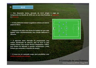 Jogadores de futebol jogando bola no campo [download] - Designi
