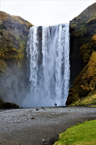 Adam Quirk Iceland