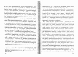 luci6n de un Yo soberanamente libre. El Yo no aporta para resolver todo
eso otra cosa que las propias inc6gnitas de esos problemas: esta consti-
tuido por ellas. La esencia del hombre no esta ya en la libertad, sino en
una especie de encaclenamiento... encadenado a su cuerpo, al hombre le
es negado el poder de escapar de si mismo. La verdad ya no es para el la ·
contemplaci6n de un espectaculo ajeno: consiste en un drama en el que
el hombre es el mismo actor. El hombre clira su si o su no bajo el peso de
1oda su existencia que comporta unos datos de los que ya no es posible
escapar" (Levinas, pp. 205-7).•
En ninguna parte del texto que, sin embargo, esta escrito en un mo-
menta en que la adhesion al nazismo de su maestro de Friburgo era to-
clavfa una cuesti6n candente, se menciona el nombre de Heidegger. Pero
la nota anadida en 1991, en el momenta de su nueva publicaci6n en los
Cahiers de !'Herne no deja dudas en cuanto a la tesis que, en c;:ualquier
caso, no le habria escapado a un lector atento, es decir, que el nazismo,
como ..mal elemental" tiene su condici6n de posibilidad en la misma filo-
sofia occidental y, en particular, en la ontologia heideggeriana: ..posibili-
dad que se inscribe en la ontologia del Ser absorbido por la preocupaci6n
de ser; del ser "dem es in seinem Sein um dieses Sein selbst geht"...
No se puede decir de forma mas clara que el nazismo arraiga en la mis-
ma experiencia de la facticidad de que procede el pensamiento de Hei-
degger y que el fil6sofo, en el Discurso del rectorado, habia compendia-
do en la formula ..querer o no" el propio Dasein. S6lo esta proximidad
originaria puede hacer comprensible que Heidegger escribiera en el cur-
so de 1935 sobre Jntmducci6n a la metajfsica, estas palabras reveladoras:
..Lo que hoy se ofrece como filosofia del nacionalsocialismo... no tiene
nada que ver con la verdad interna y la grandeza de este movimiento (es
decir, el encuentro entre la tecnica planetariamente determinada y el horn-
• Este texto de Levinas figura en frand.~s en el original. En este caso, por su
extension e impo1tancia, hemos hecho una excepci6n con el criteria general .
de no traducir las muy abundantes citas que figuran en esta obra en su lengua .
propia. (N. del T.)
1 {"')
bre moderno)... Lo que se hace, mas bien, es pescar en las aguas turbias
de los ..valores• y de las "totalidades, (Heidegger 3, p. 152).
El error del nacionalsocialismo, que ba traicionado su ..·erclacl intt:rna",
consistiria entonces, en la perspectiva de Heidegger, en haber transfor-
mado la experiencia de la vida factica en un ..valor" biol6gico (y de ahi el
desprecio con que Heidegger se refiere a menuclo al biologismo ce Ro-
senberg). Mientras la contribuci6n mas distintiva del genio filos6fico cle
Heidegger consiste en haber elaboraclo las categorias conceptu:iles que
impedian que la facticidad se presentara como un becbo, el nazismo ter-
mina por aprisionar la vida factica en una cleterrninaci6n racial objeti·;t.
abandonanc!O asi SU inspiraci6n originafia.
Pero iCual es, mas a!la de estas diferencias, en la perspectiva que ;lqui
nos interesa, el significaclo po!Itico de la experiencia de la facticiclad? En
ambos casos, la vida no tiene necesiclad cle asumir ..valores.. exteriores a
ella para hacerse politica: politica lo es inmecliatamente en su mism;1 fac-
ticidacl. El hombre no es un viviente que tenga que abolirse o transcen-
derse para devenir humano, no es una dualidad de espiritu y cuerpo, rn1-
turaleza y politica, vicla y logos, sino que se sit(1a resueltamente en un;1
zona de indiferencia entre ellos. El hombre no es ya el animal ..antrop6-
foro., que tenga que transcenclerse para cbr lugar al ser humano: su ser
factico contiene ya el movimiento que, si es aferraclo, le constituye como
Dasein y, en consecuencia, como ser politico (.polis significa el lugar. el
Da, donde y como ta! el Daseiu es en tanto que hist6rico.., ibfd., p. lPl.
Esto significa, sin embargo, que b experiericia de la facticiclad equivale a
una radicalizaci6n sin precedentes del estaclo de excepci6n (con .su in-
distinci6n de naturaleza y polltica, externo e interno, exclusion e inclu-
sion), en una dimension en que el estado de excepci6n tiencle a conver-
tirse en la regla. Es como si la nuda vie.la clel bo1110 sacer sobre cuya
separaci6n se fundaba el poder soberano, c!eYiniera ahora, asurniendose
ella misma como tarea, explicita e inmediatamente politica. Pero esto es
tambien precisamente lo que caracteriza el giro biopolitico de la mocler-
nidad, es decir la condici6n en que nos encontramos todavia hoy. Y es
en este punto clonde el nazismo y el pensamiento de Heidegger c!iYergen
195
 