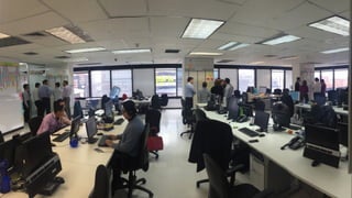 Programa
Equipo de equipos ágiles (50-125 personas).
Aplican cadencia y sincronización, e incrementos de programa entre
6-12 semanas.
Alineados bajo una visión común, roadmap y guía arquitectónica.
 