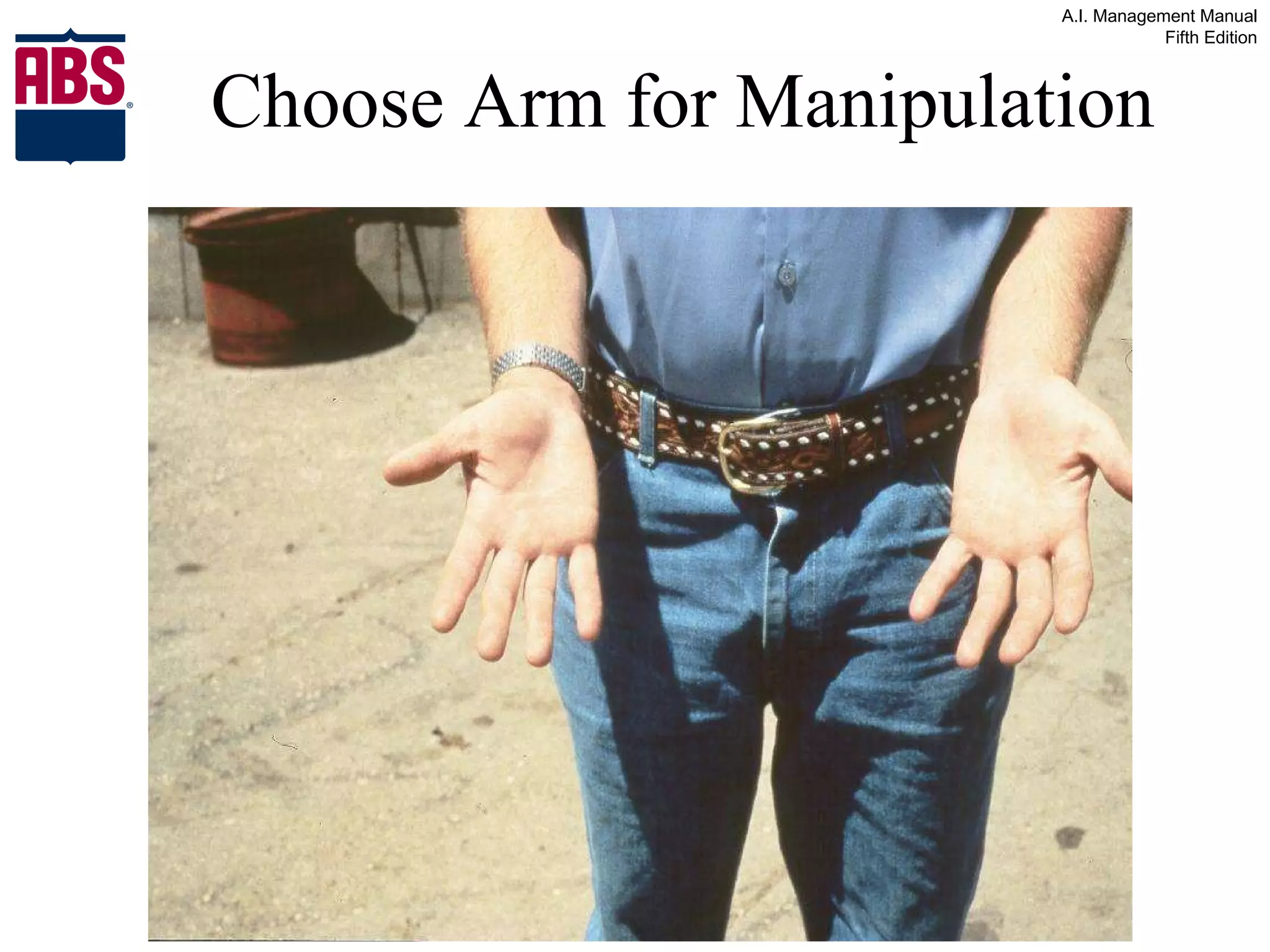 Choose Arm for Manipulation 