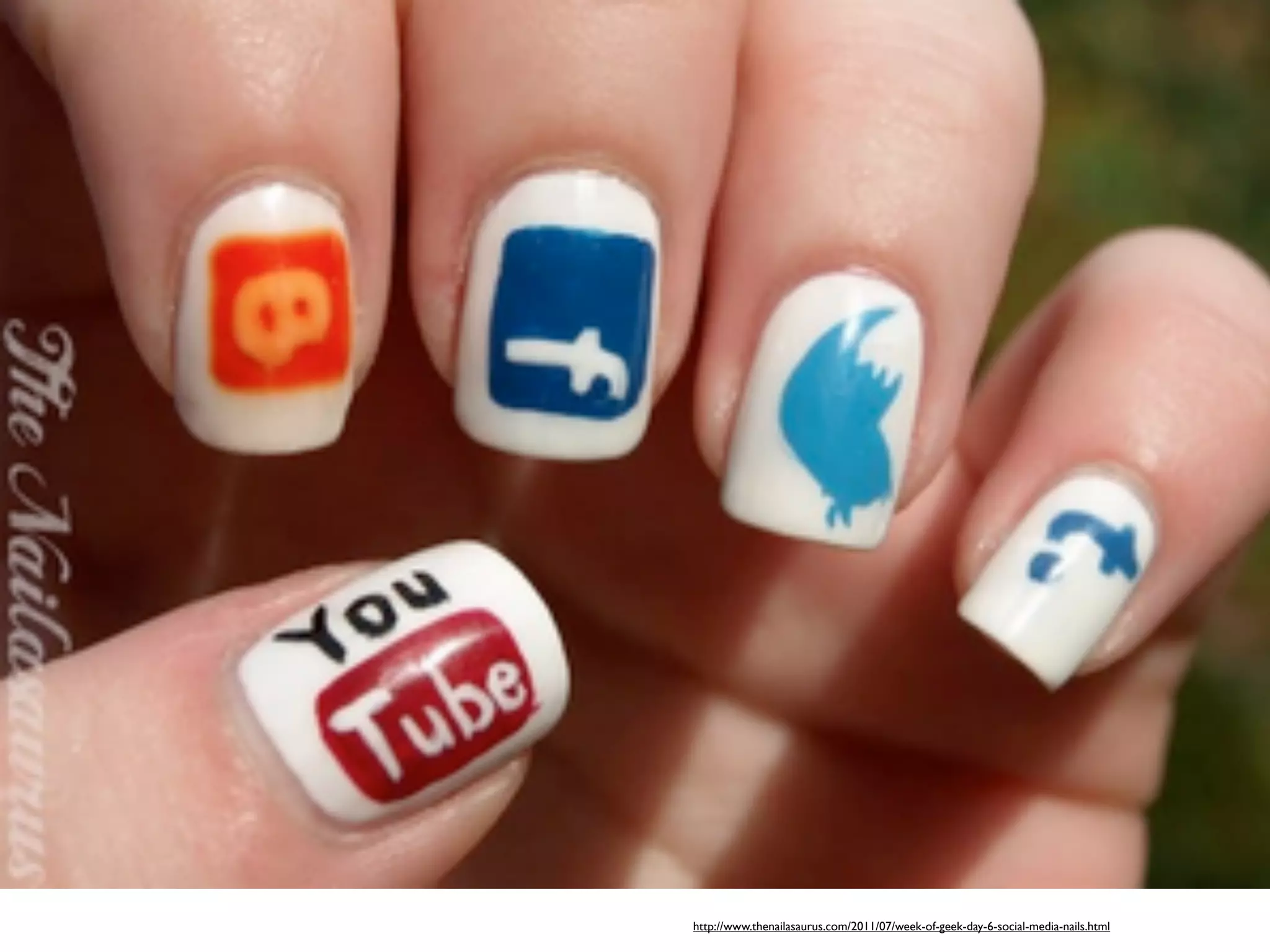 http://www.thenailasaurus.com/2011/07/week-of-geek-day-6-social-media-nails.html
 