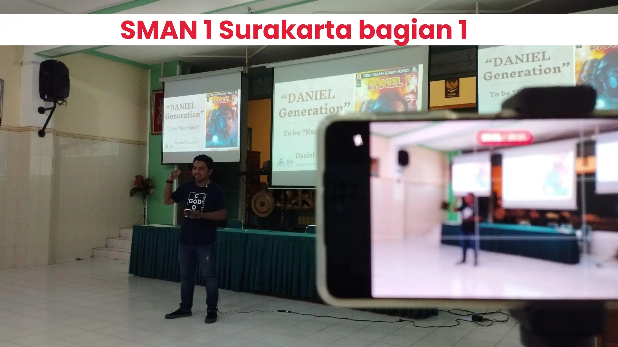 SMAN 1 Surakarta bagian 1
 