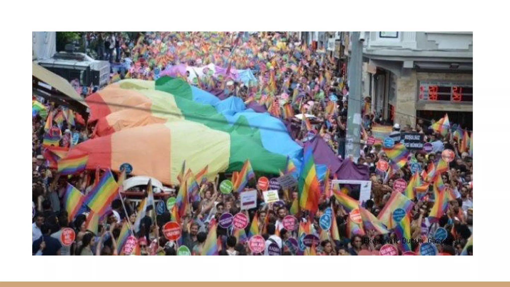 Recent political developments in Turkey and their influence onto tech and science