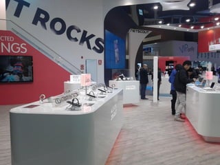 Alcatel One Touch Product Booth MWC2015