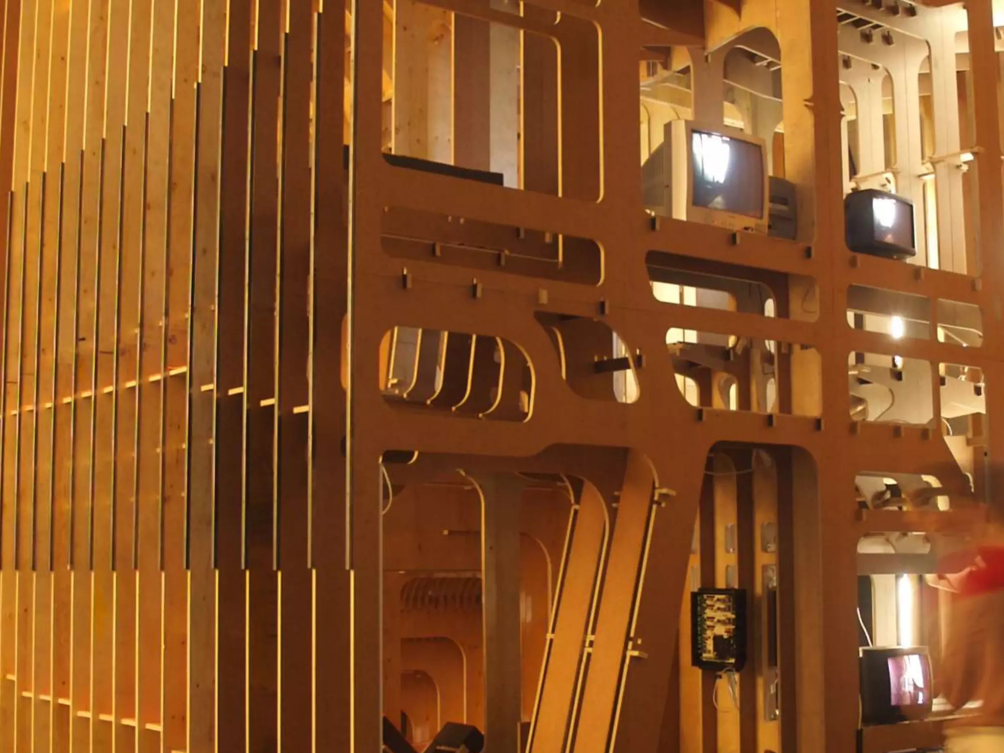 Alex Haw Lecture - 080815 - bbc Innovation Unit - atmos Sample Projects - 546