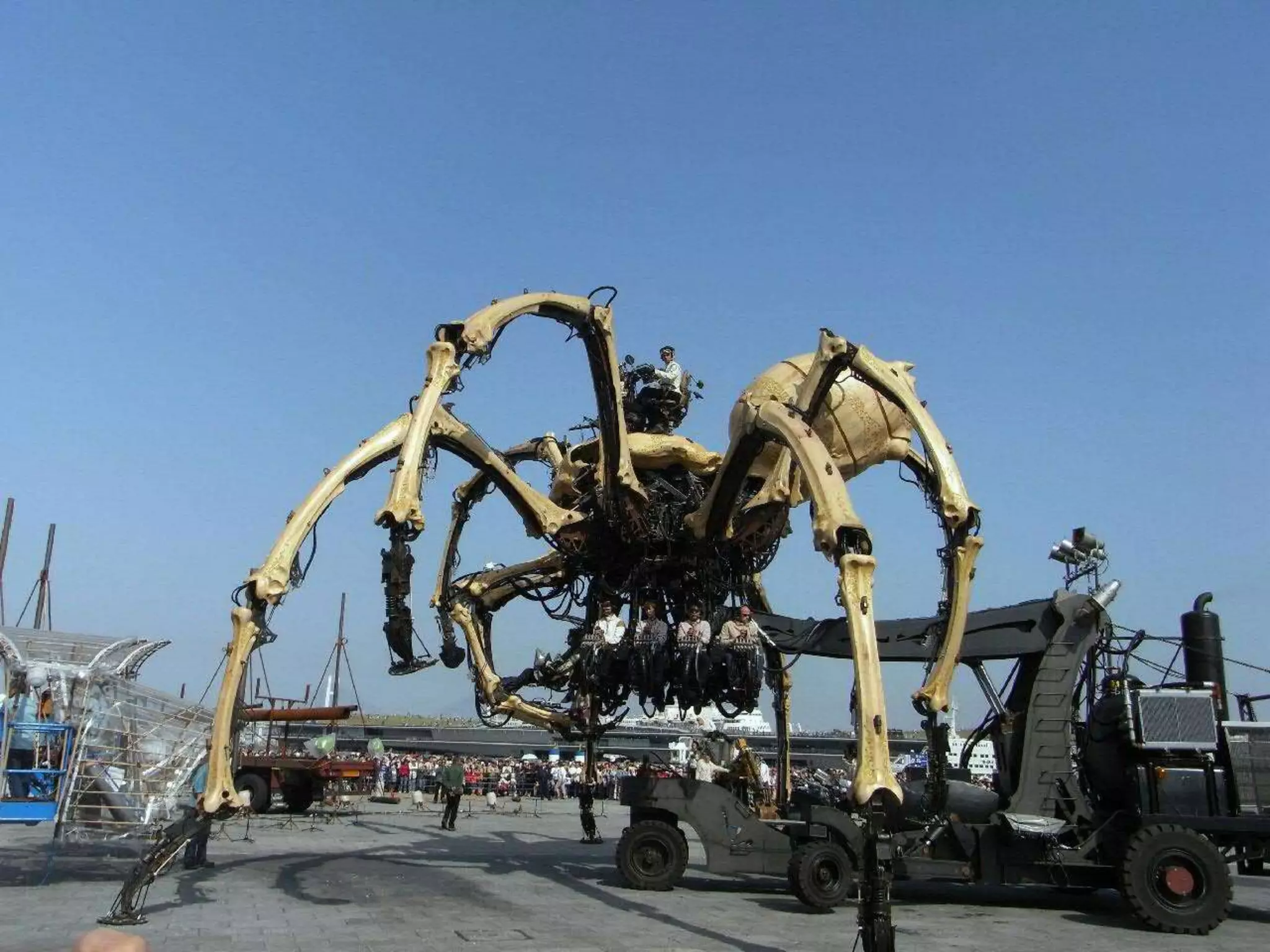 Alex Haw lecture 140203 - Liveable Cities - The Future Of Fabrication--105