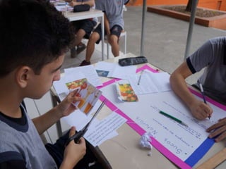 Alimentação saudável e pirâmide alimentar