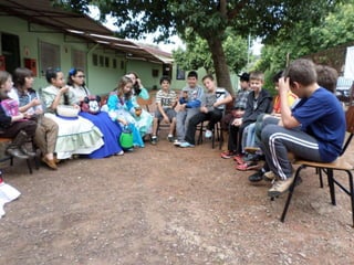 Alunos Semana Farroupilha