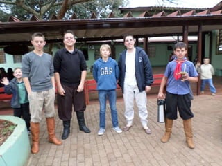 Alunos Semana Farroupilha